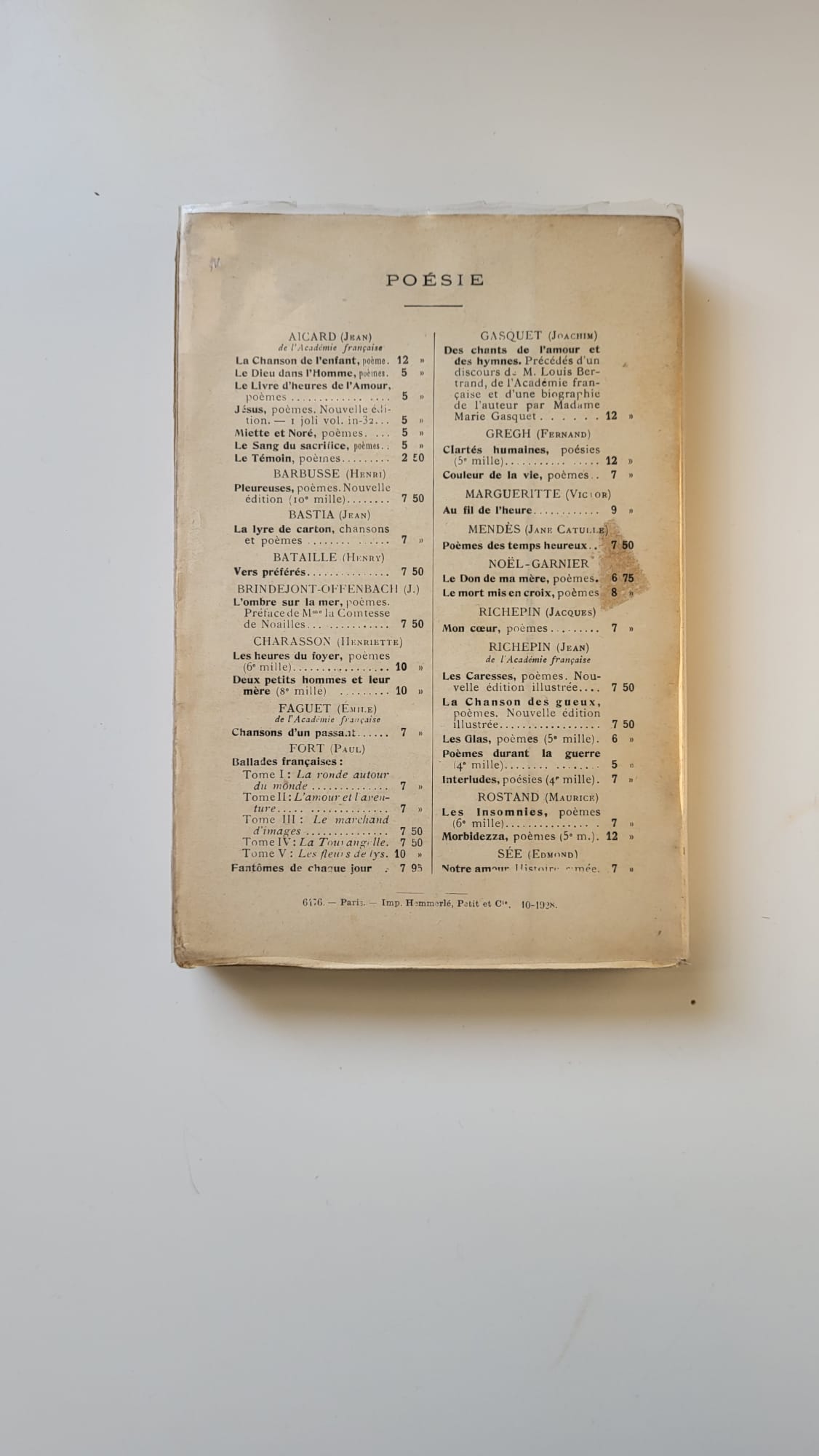 des chants de l'amour et des hymnes