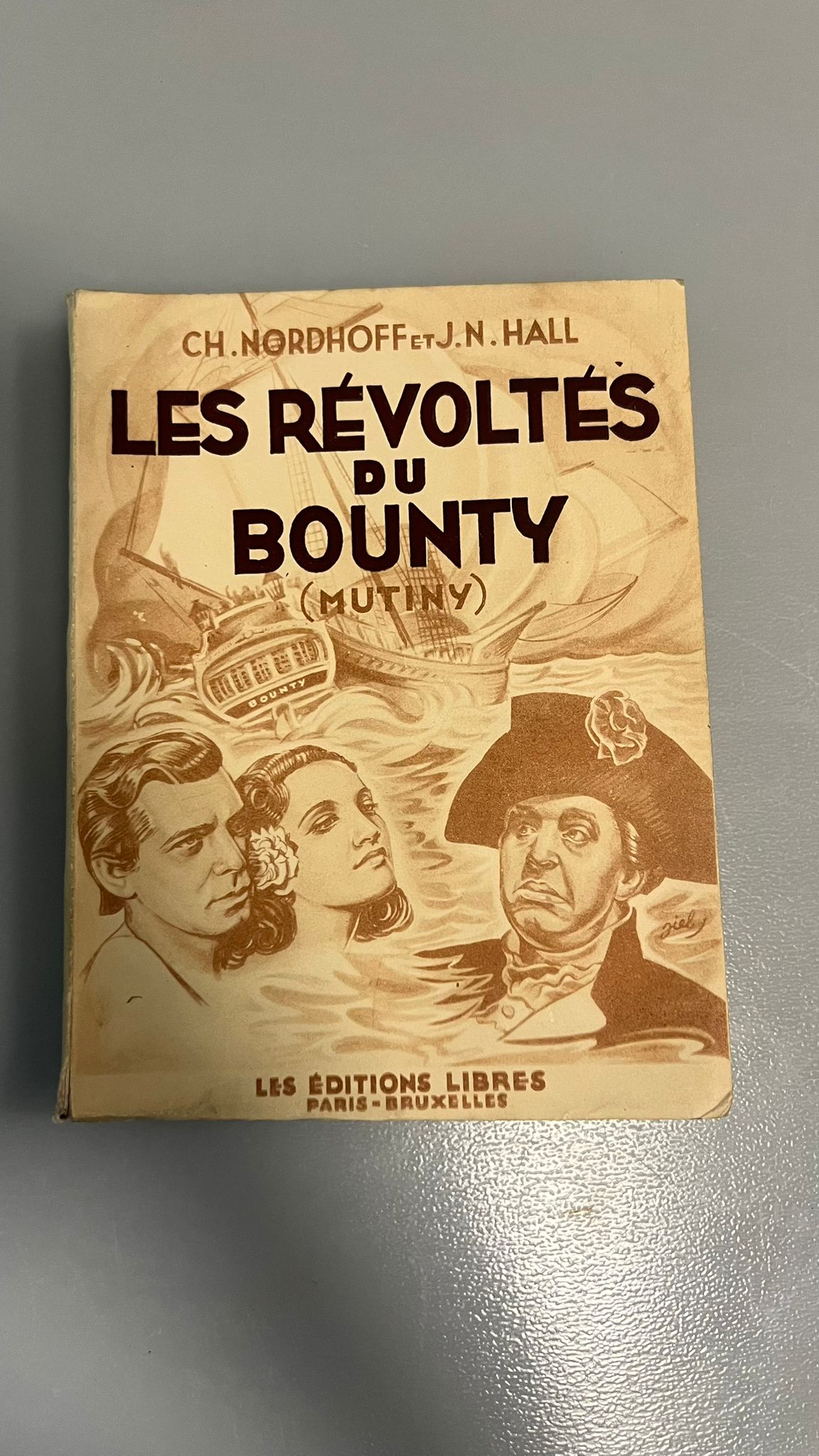 Les révoltés du Bounty (Mutiny)