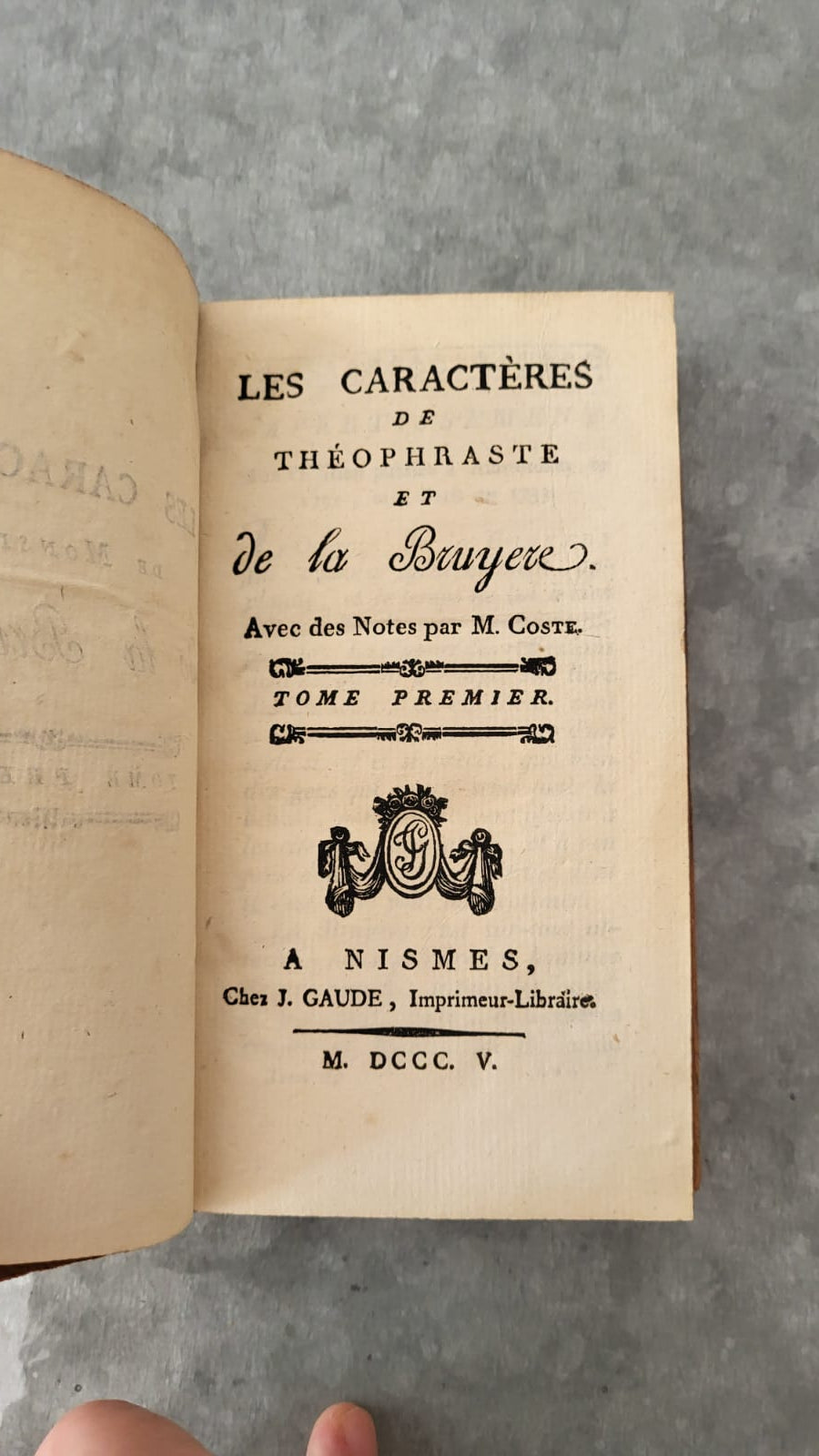 les caractères de Théophraste et de La Bruyère La Bruyère