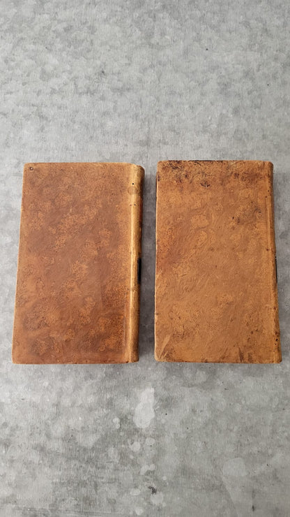 les caractères de Théophraste et de La Bruyère La Bruyère