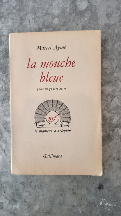 la mouche bleue