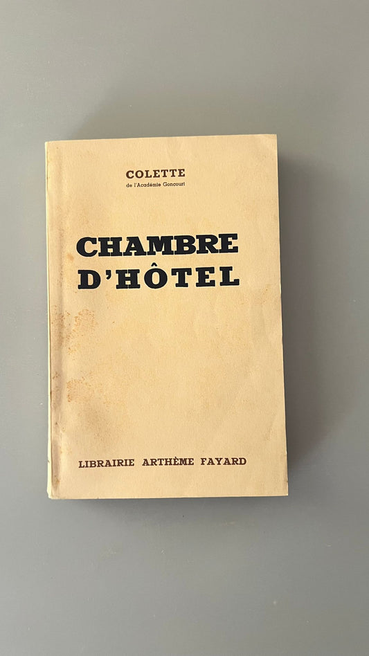 Chambre d'hôtel